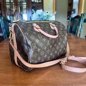 Authentic Louis Vuitton Speedy 30 Bandouliere